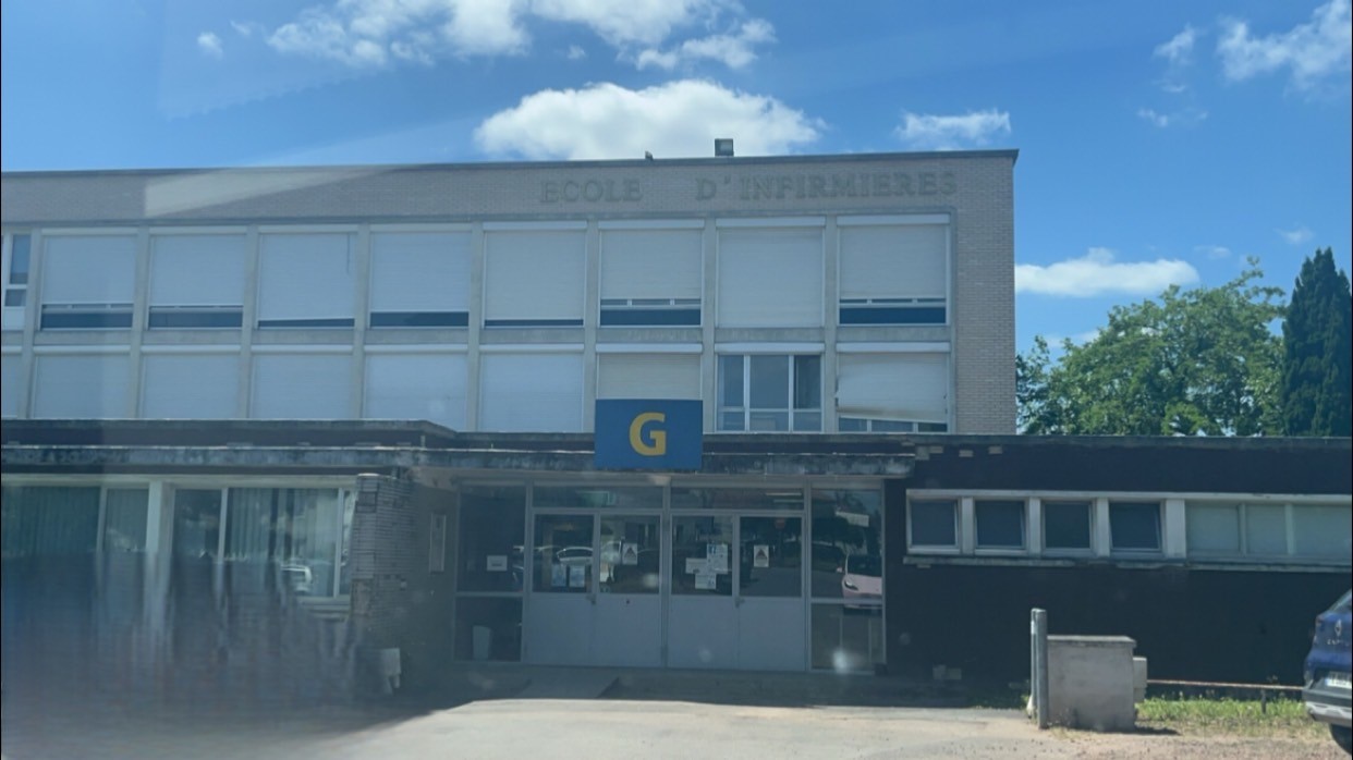 g
